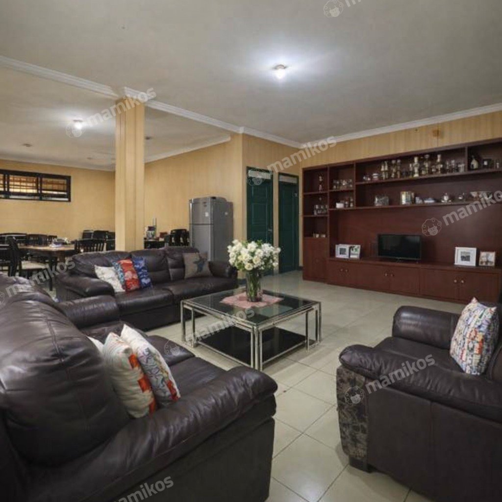 Rumah Sertifikat SHM 6 Kamar Tidur 5 Kamar Mandi Cipete Jakarta Selatan - Photo 3