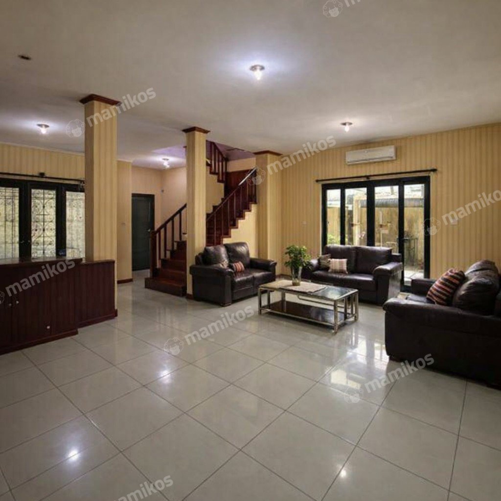 Rumah Sertifikat SHM 6 Kamar Tidur 5 Kamar Mandi Cipete Jakarta Selatan - Photo 5