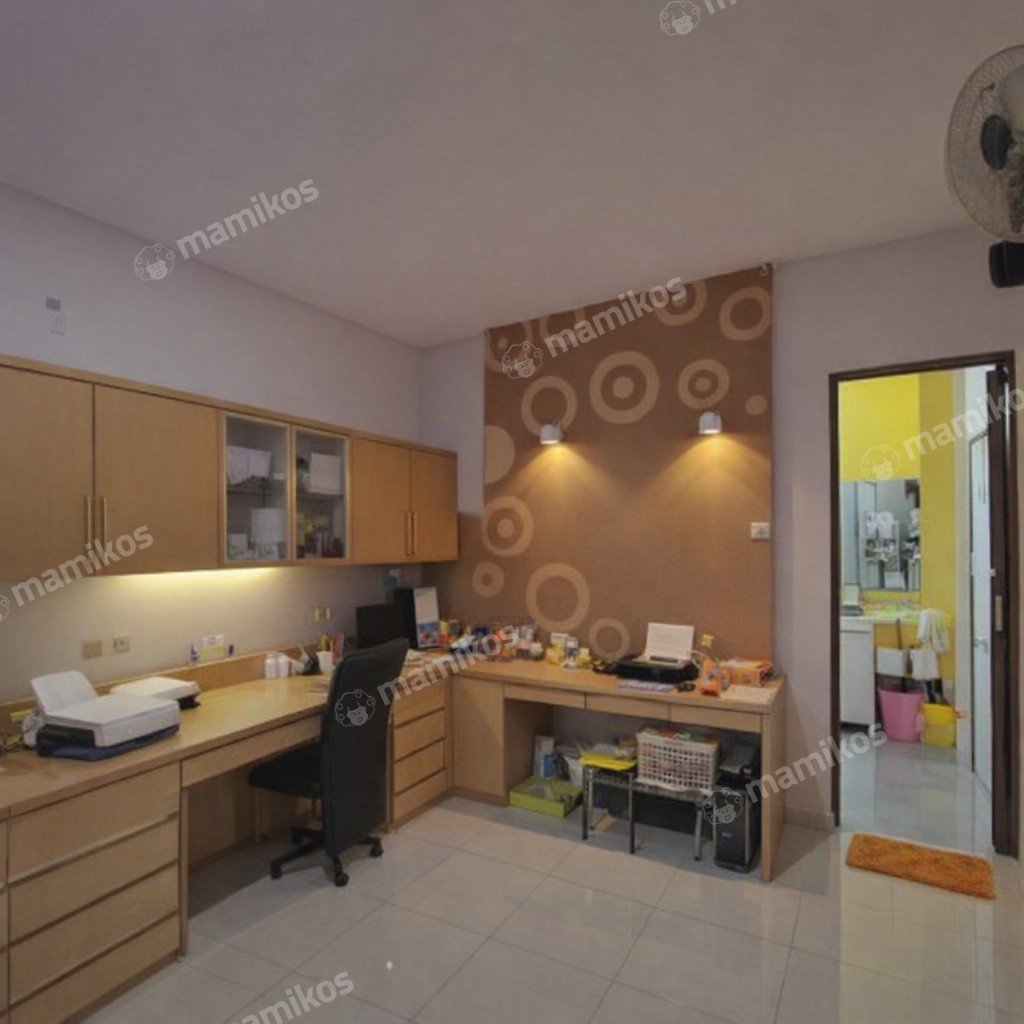 Rumah Baru 4 Kamar Tidur 4 Kamar Mandi Puri Mansion Jakarta Barat - Photo 3