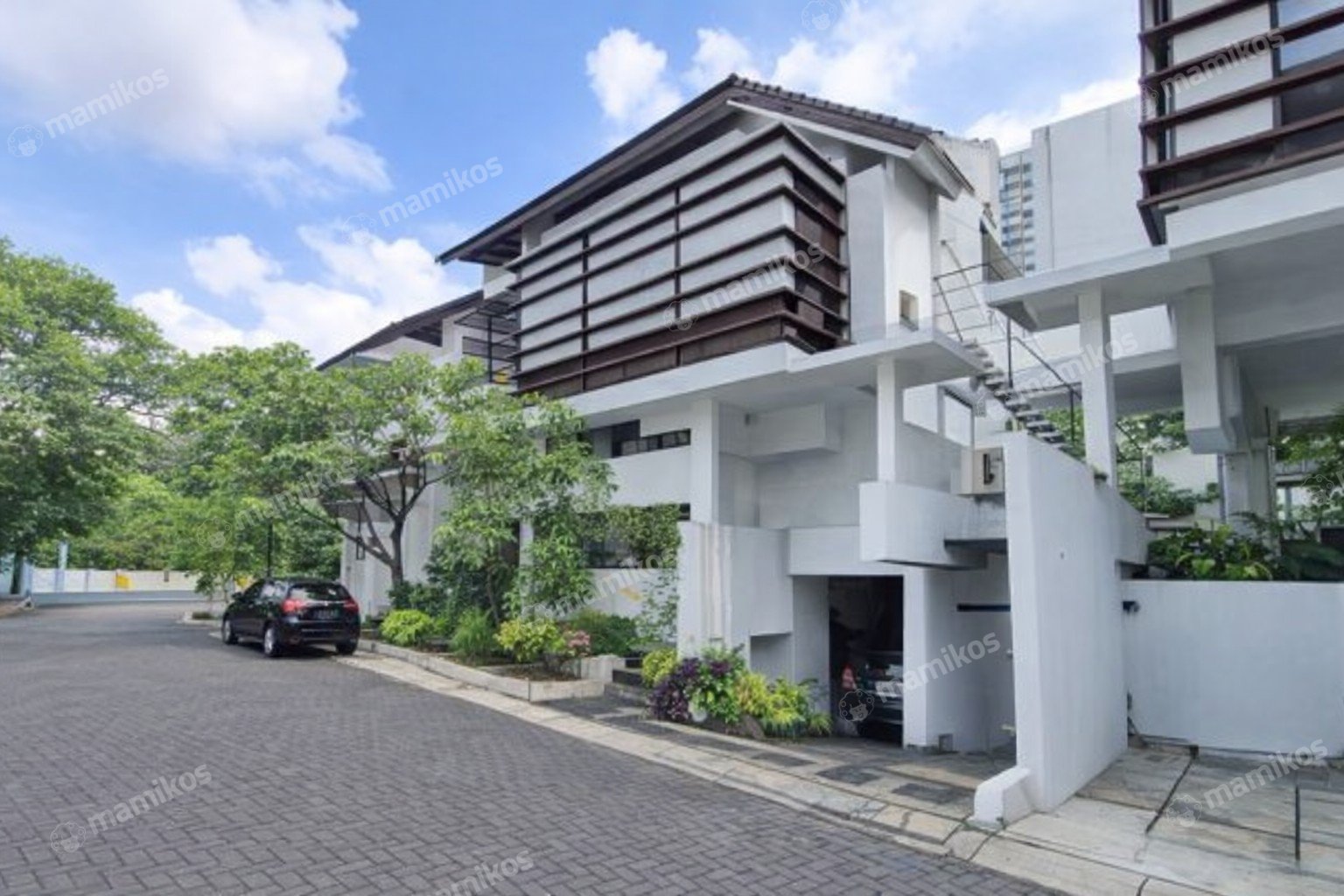 Rumah Sertifikat SHM 3 Kamar Tidur 3 Kamar Mandi Kemang Jakarta Selatan - Photo 3