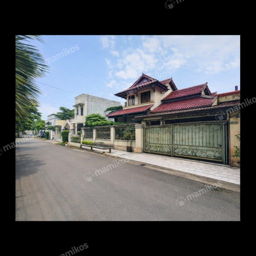 Rumah Sertifikat SHM 4 Kamar Tidur 4 Kamar Mandi Tebet Jakarta Selatan - Photo 2