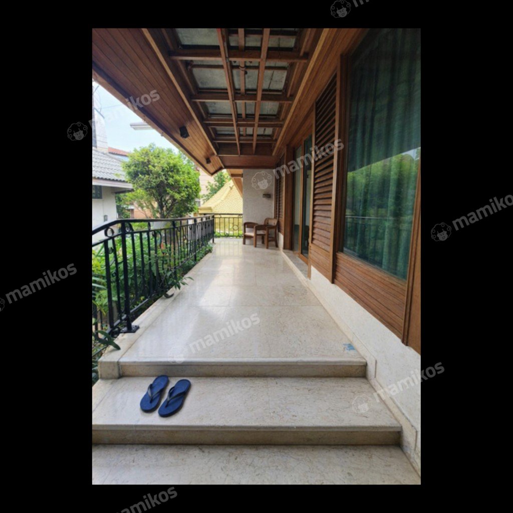 Rumah Sertifikat SHM 4 Kamar Tidur 4 Kamar Mandi Tebet Jakarta Selatan - Photo 5
