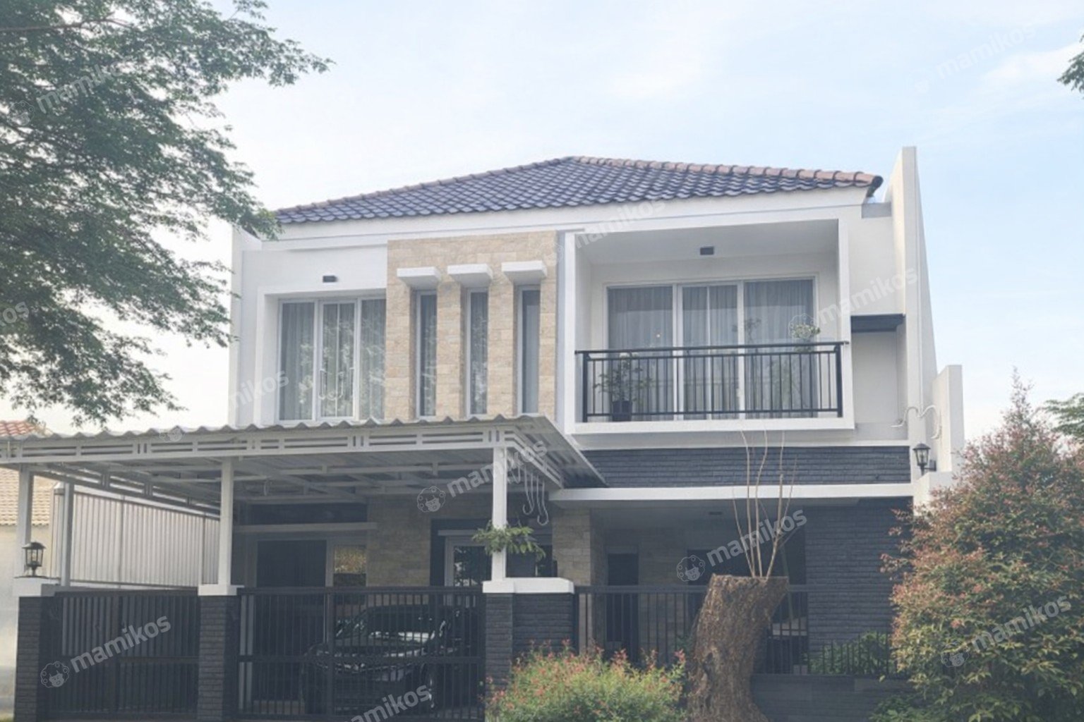 Rumah Sertifikat SHM 4 Kamar Tidur 3 Kamar Mandi Citra Grand Jakarta Timur