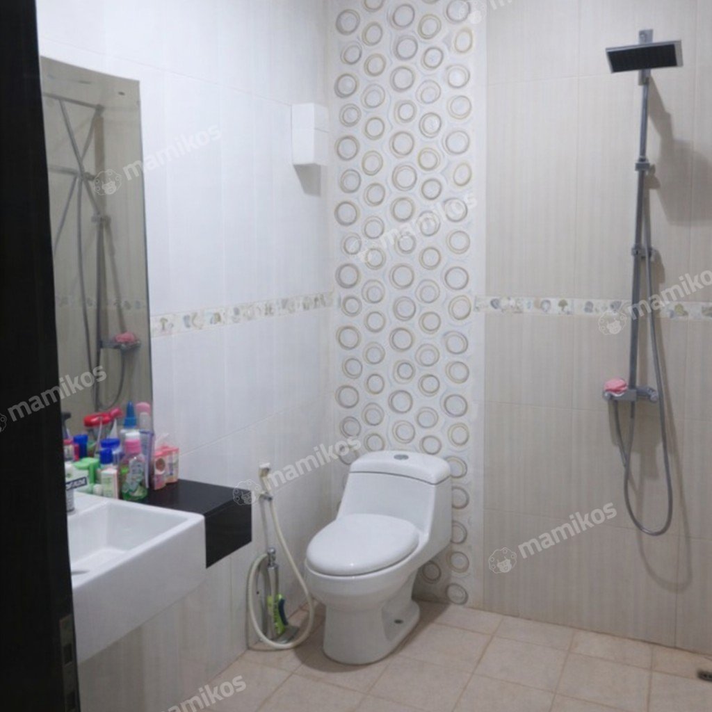 Rumah Sertifikat SHM 4 Kamar Tidur 3 Kamar Mandi Citra Grand Jakarta Timur - Photo 5