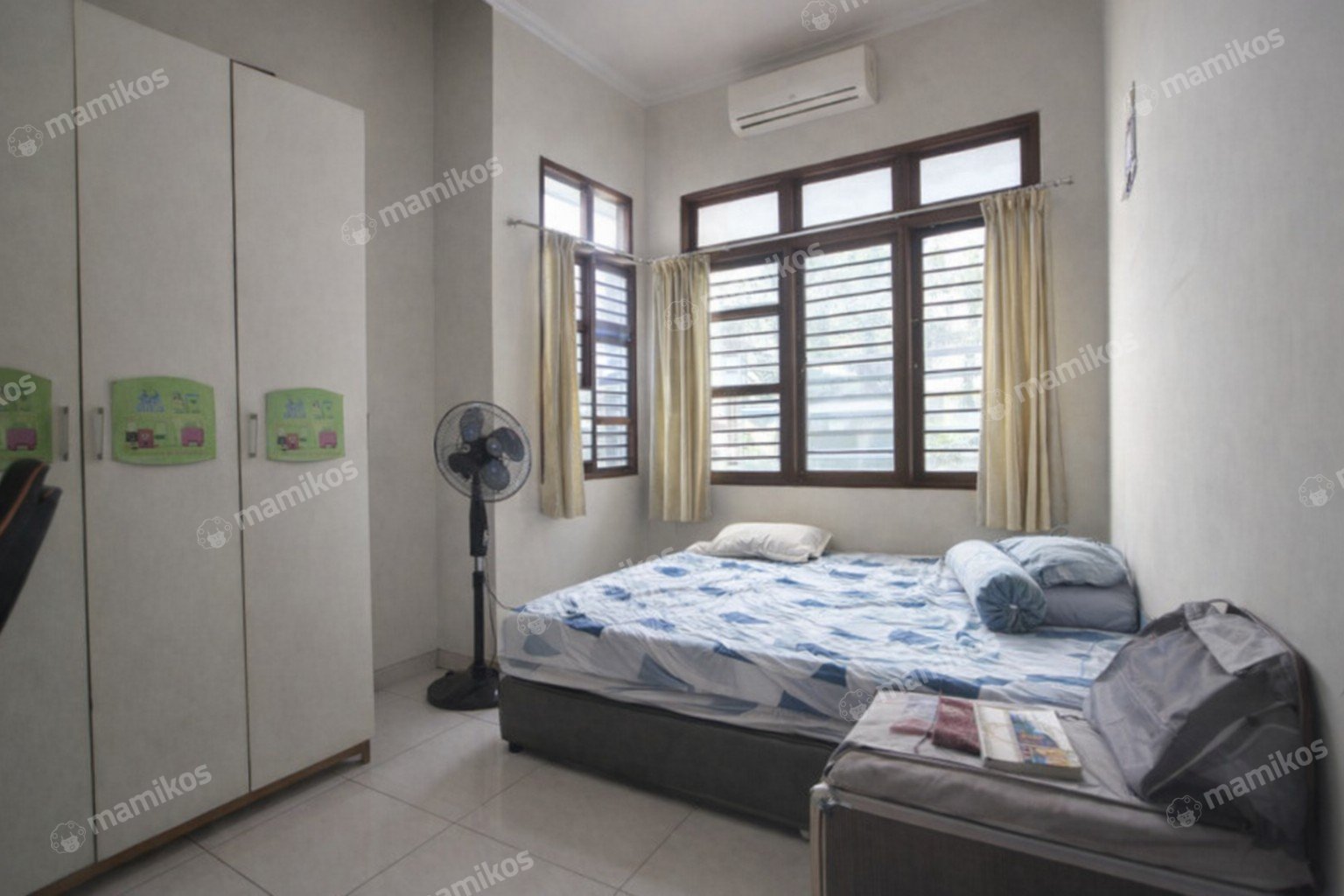 Rumah Sertifikat SHM 4 Kamar Tidur 2 Kamar Mandi Cipinang Jakarta Timur - Photo 2
