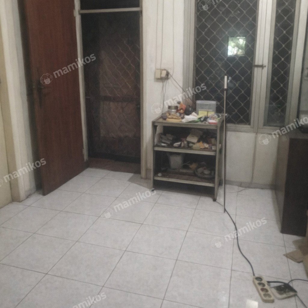 Rumah Sertifikat SHM 2 Kamar Tidur 1 Kamar Mandi Puri Indah Jakarta Barat - Photo 3