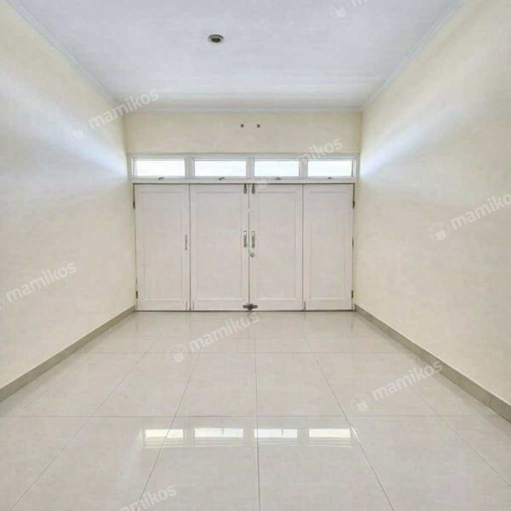 Rumah Sertifikat SHM 2 Kamar Tidur 2 Kamar Mandi Cibubur Jakarta Timur - Photo 4