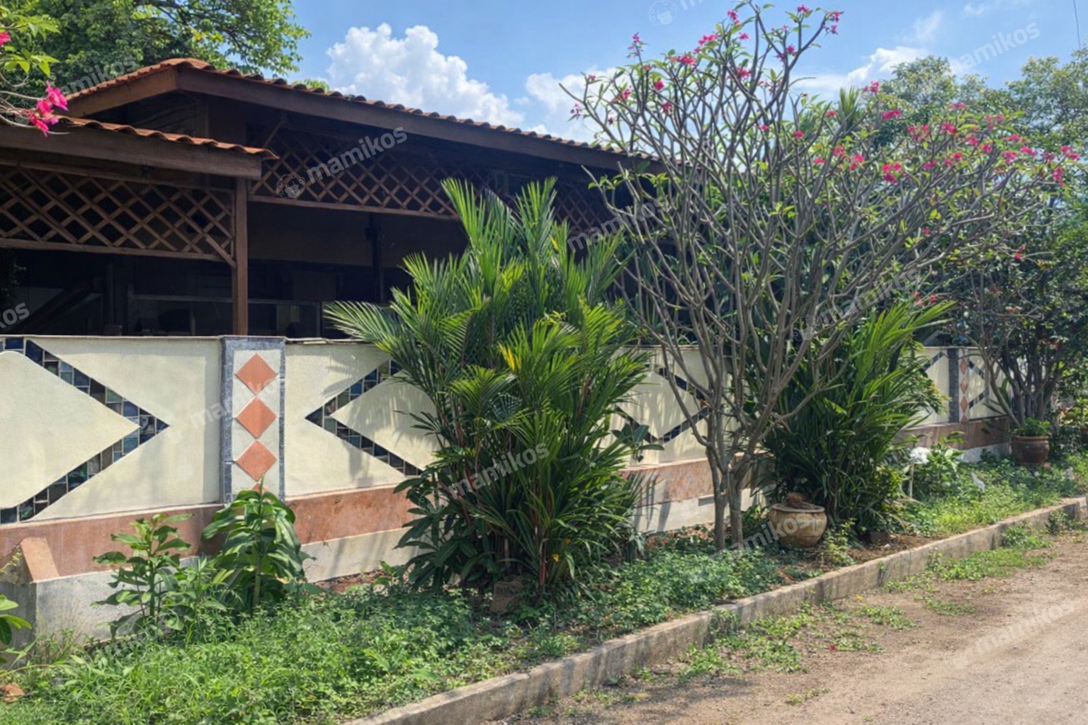 Rumah Sertifikat SHM 3 Kamar Tidur 2 Kamar Mandi Cinere Jakarta Selatan