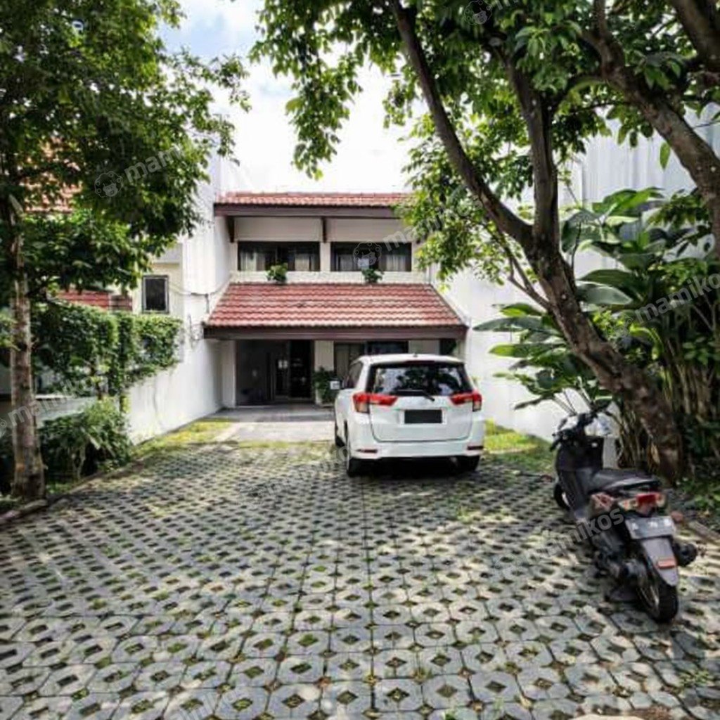 Rumah Sertifikat SHM 8 Kamar Tidur 5 Kamar Mandi Tanjung Duren Jakarta Barat - Photo 2