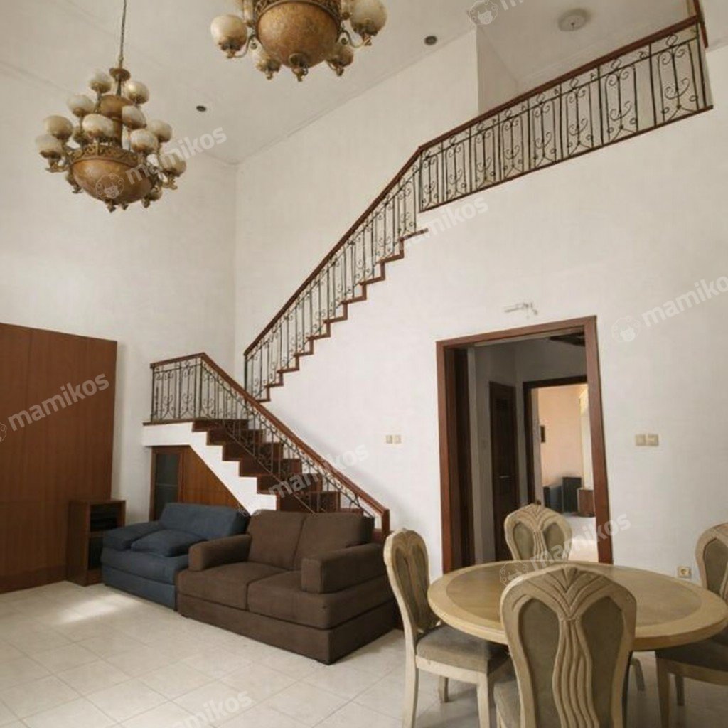 Rumah Sertifikat SHM 4 Kamar Tidur 4 Kamar Mandi Tanjung Duren Jakarta Barat - Photo 5
