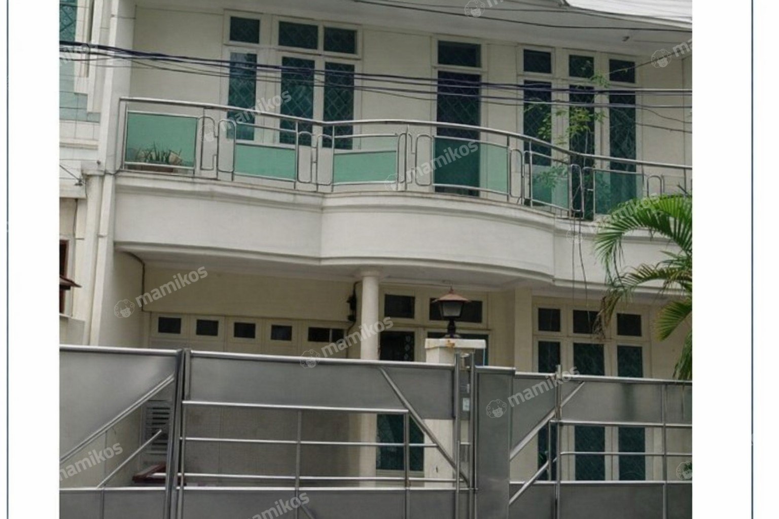 Rumah Sertifikat SHM 5 Kamar Tidur 3 Kamar Mandi Green Ville Jakarta Barat
