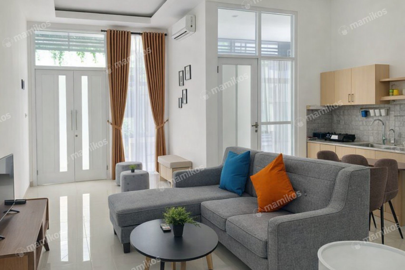 Rumah Sertifikat SHM 4 Kamar Tidur 3 Kamar Mandi Bambu Apus Jakarta Timur