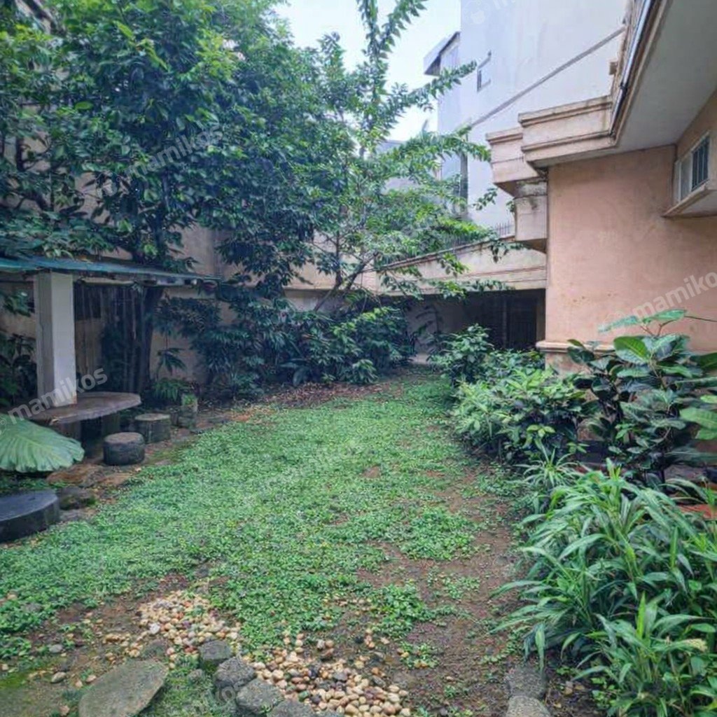 Rumah Sertifikat SHM 5 Kamar Tidur 4 Kamar Mandi Cibubur Jakarta Timur - Photo 2