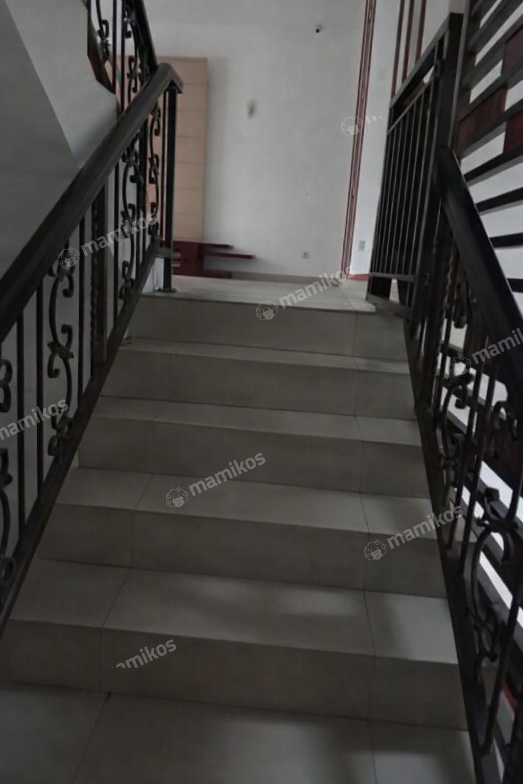 Rumah Sertifikat SHM 4 Kamar Tidur 4 Kamar Mandi Pantai Indah Kapuk Jakarta Utara - Photo 3