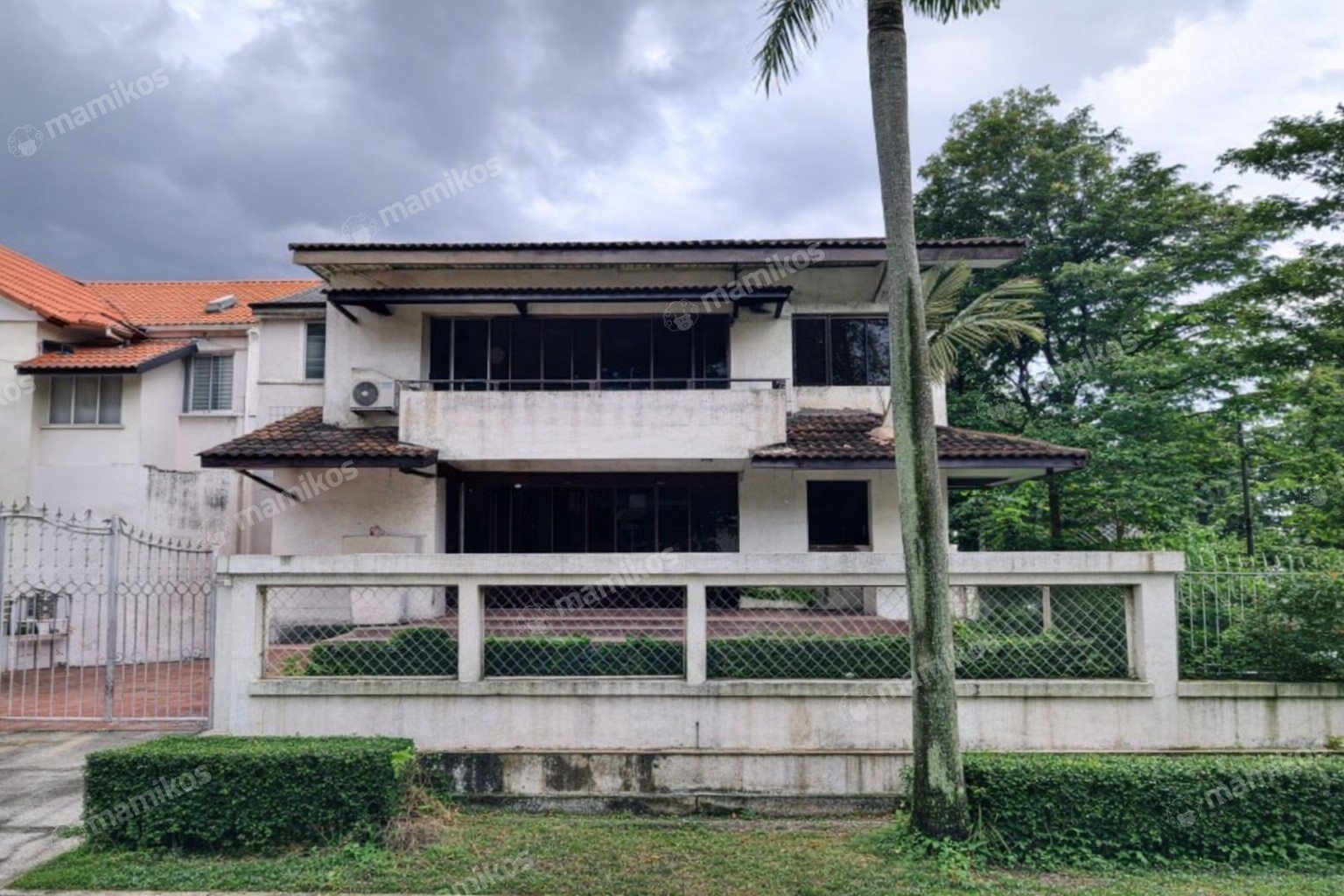Rumah Sertifikat SHM 7 Kamar Tidur 4 Kamar Mandi Bintaro Jakarta Selatan - Photo 2