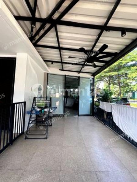 Rumah Sertifikat SHM 3 Kamar Tidur 3 Kamar Mandi Green Lake City Jakarta Barat - Photo 3