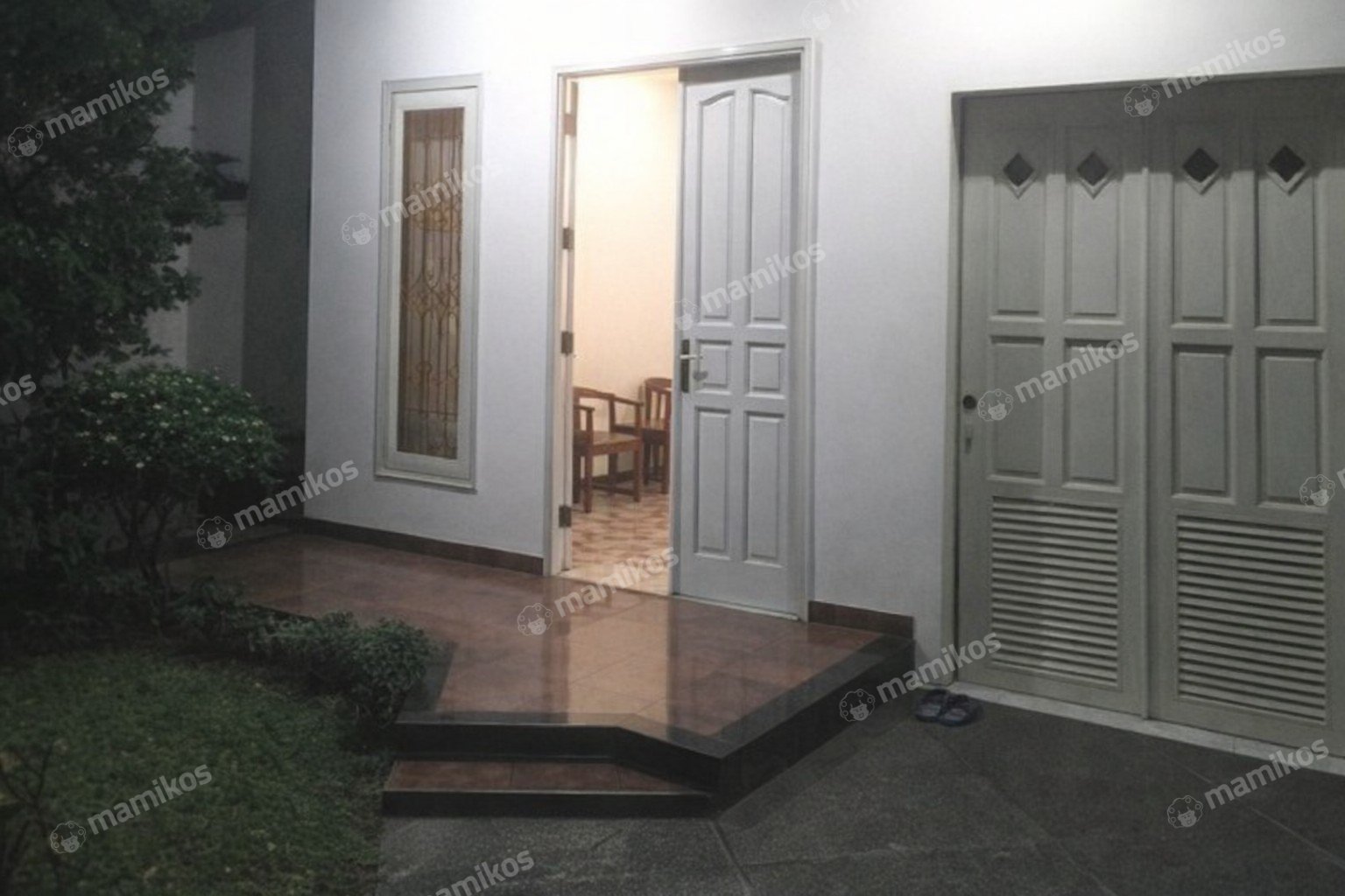 Rumah Sertifikat SHM 5 Kamar Tidur 4 Kamar Mandi Cipete Jakarta Selatan - Photo 3