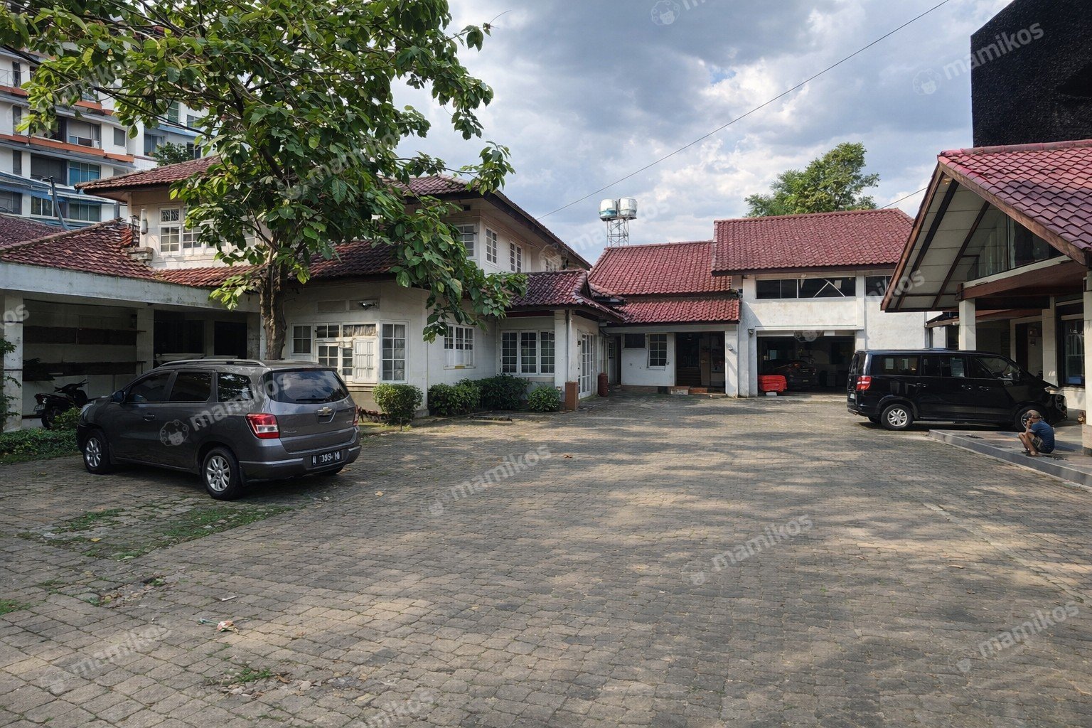 Rumah Sertifikat SHM 6 Kamar Tidur 4 Kamar Mandi Bangka Jakarta Selatan