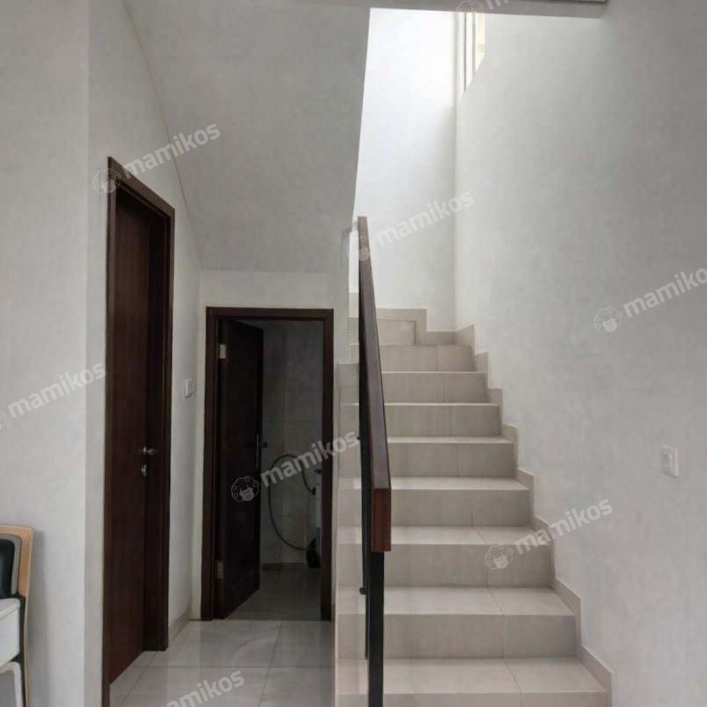 Rumah Sertifikat PPJB 4 Kamar Tidur 3 Kamar Mandi Cakung Jakarta Timur - Photo 2
