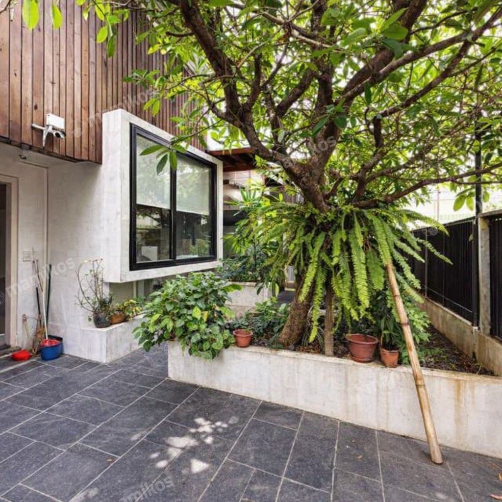 Rumah Sertifikat SHM 6 Kamar Tidur 4 Kamar Mandi Kemang Jakarta Selatan - Photo 2