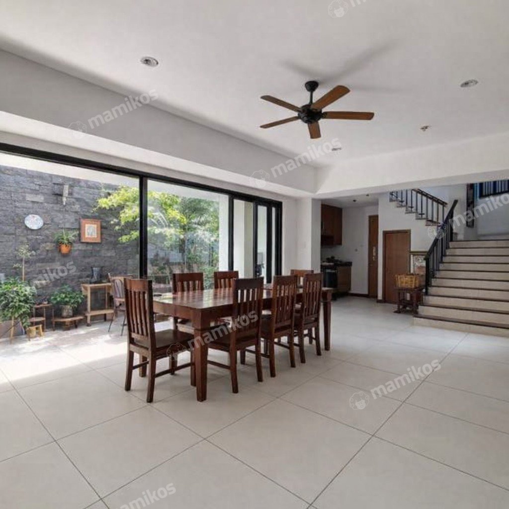 Rumah Sertifikat SHM 6 Kamar Tidur 4 Kamar Mandi Kemang Jakarta Selatan - Photo 5