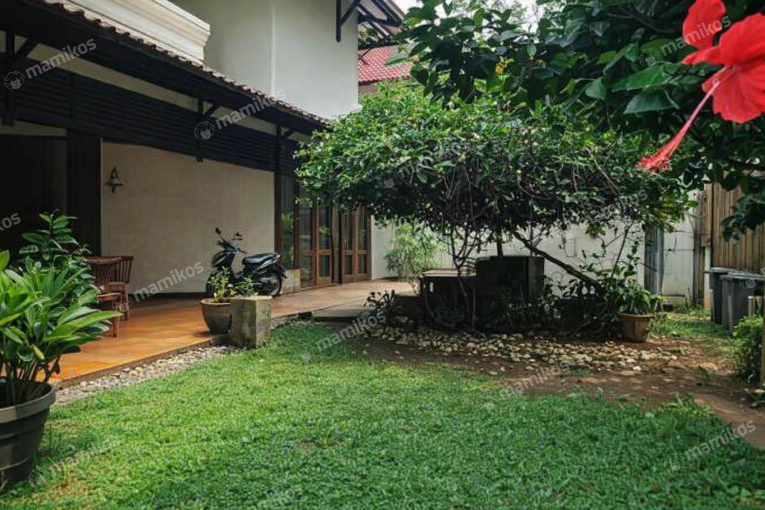 Rumah Sertifikat SHM 4 Kamar Tidur 2 Kamar Mandi Kebayoran Baru Jakarta Selatan