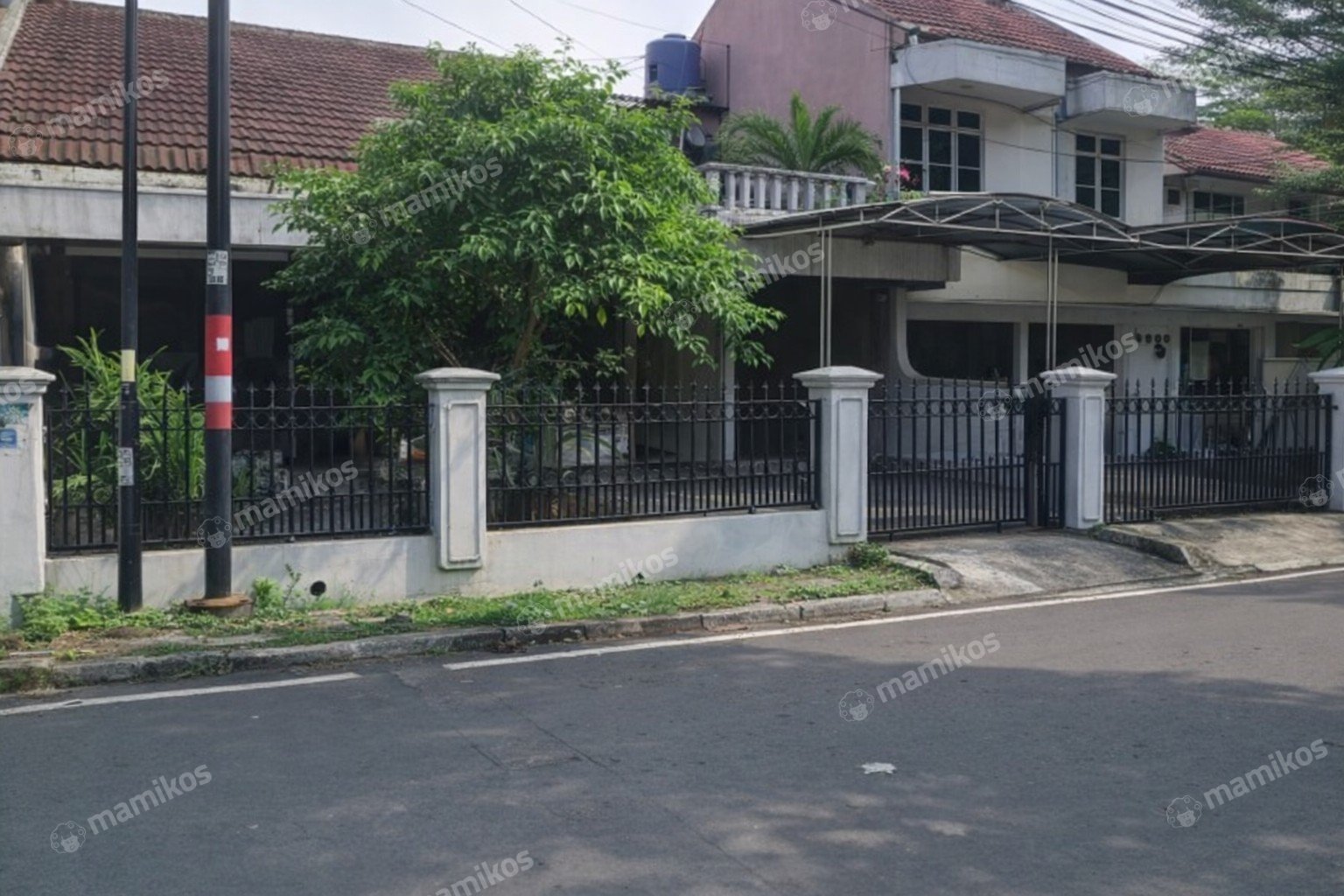 Rumah Sertifikat SHM 4 Kamar Tidur 2 Kamar Mandi Pondok Kelapa Jakarta Timur