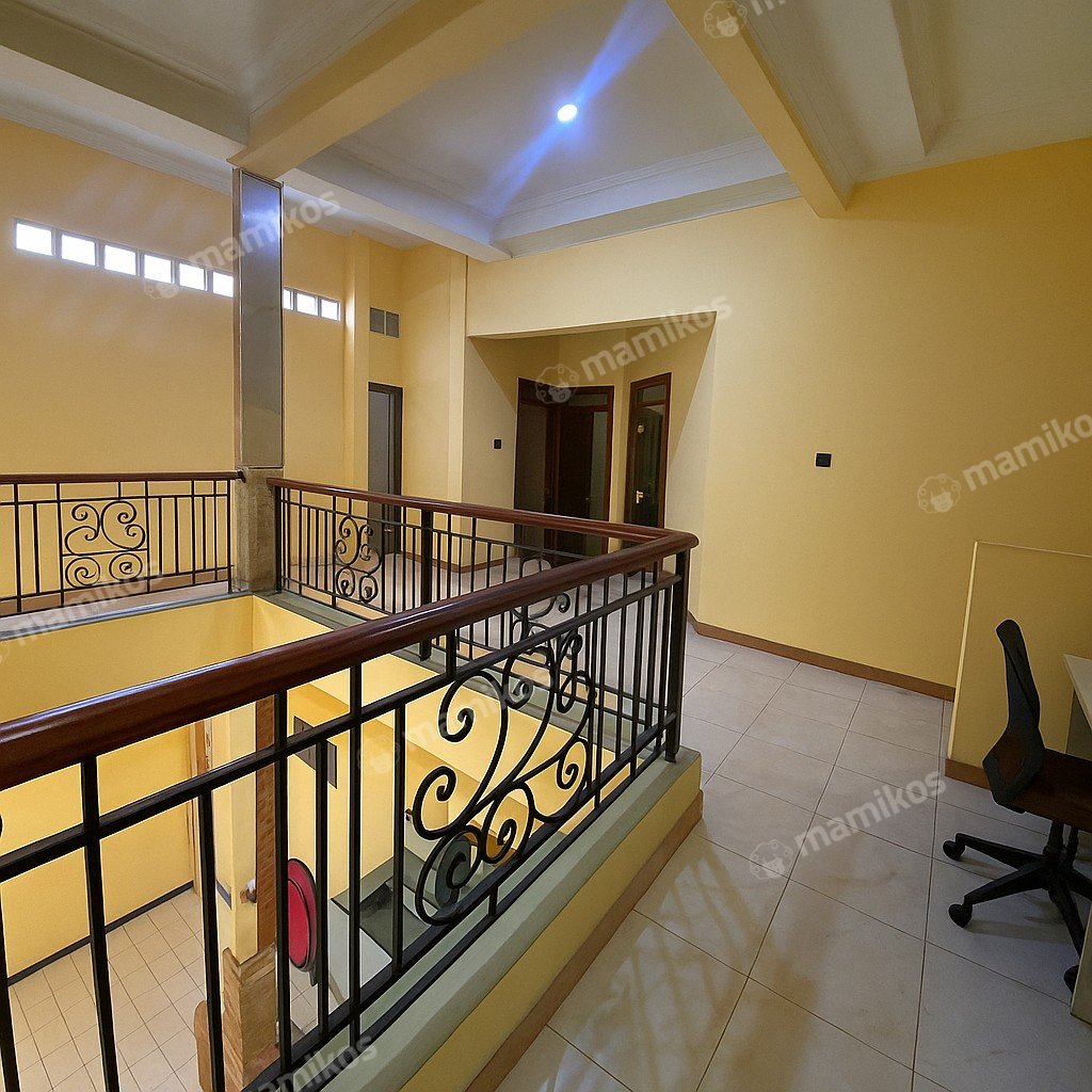 Rumah Sertifikat SHM 4 Kamar Tidur 3 Kamar Mandi Pondok Bambu Jakarta Timur - Photo 5