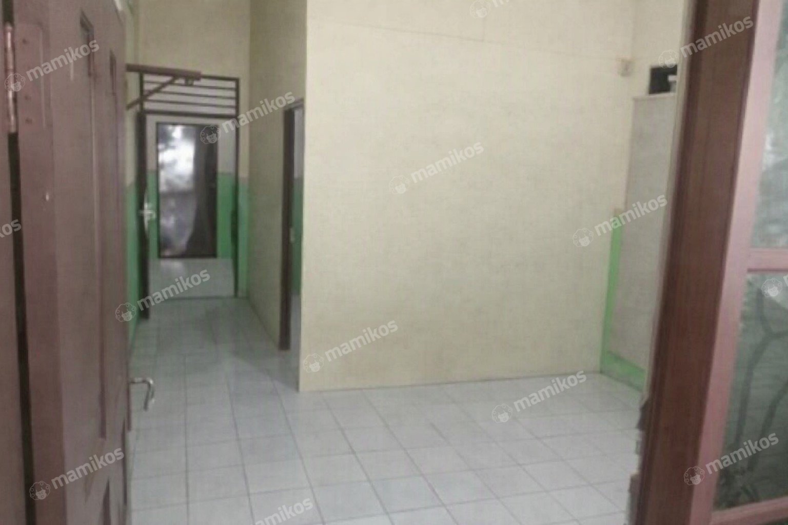 Rumah Sertifikat SHM 5 Kamar Tidur 3 Kamar Mandi Sunter Jakarta Utara - Photo 2