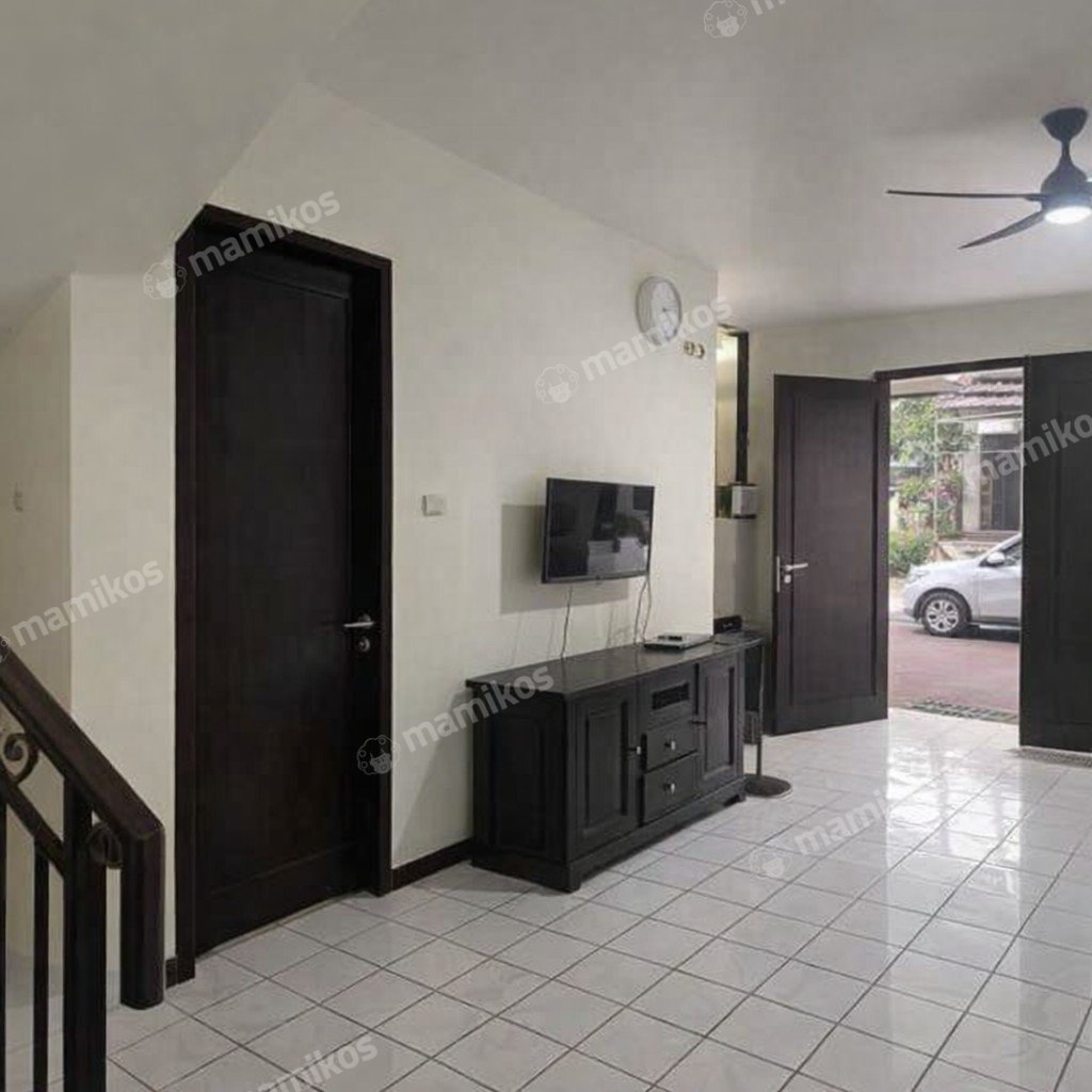 Rumah Sertifikat SHM 3 Kamar Mandi 3 Lantai Legenda Wisata Jakarta Timur - Photo 3