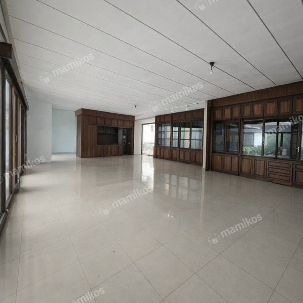 Rumah Sertifikat SHM 5 Kamar Tidur 5 Kamar Mandi Kebayoran Baru Jakarta Selatan - Photo 3