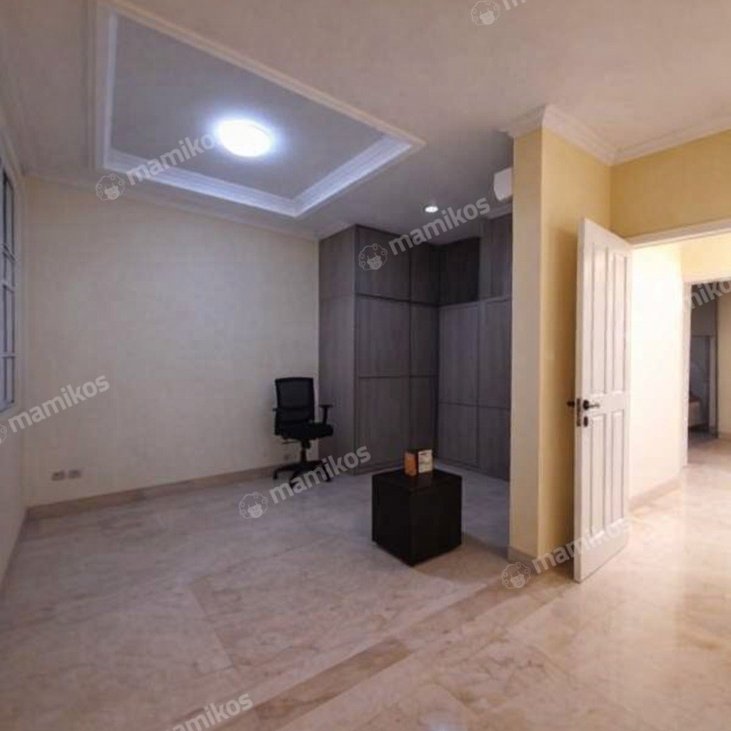 Rumah Sertifikat SHM 3 Kamar Tidur 3 Kamar Mandi Pondok Indah Jakarta Selatan - Photo 3