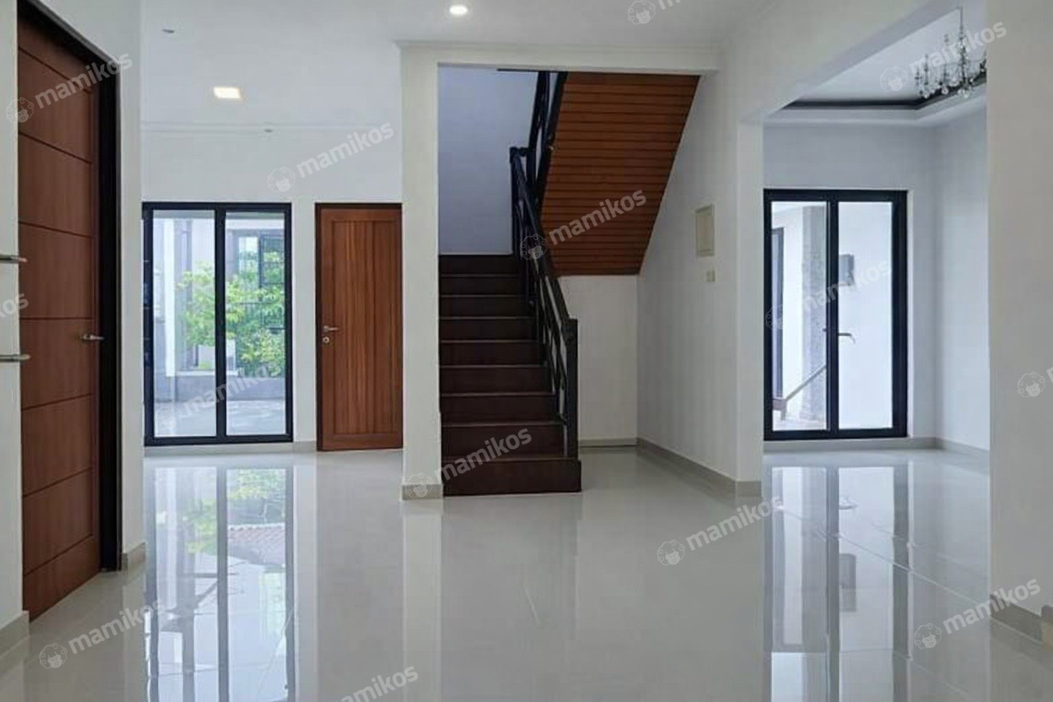 Rumah Sertifikat SHM 4 Kamar Tidur 2 Kamar Mandi Cinere Jakarta Selatan