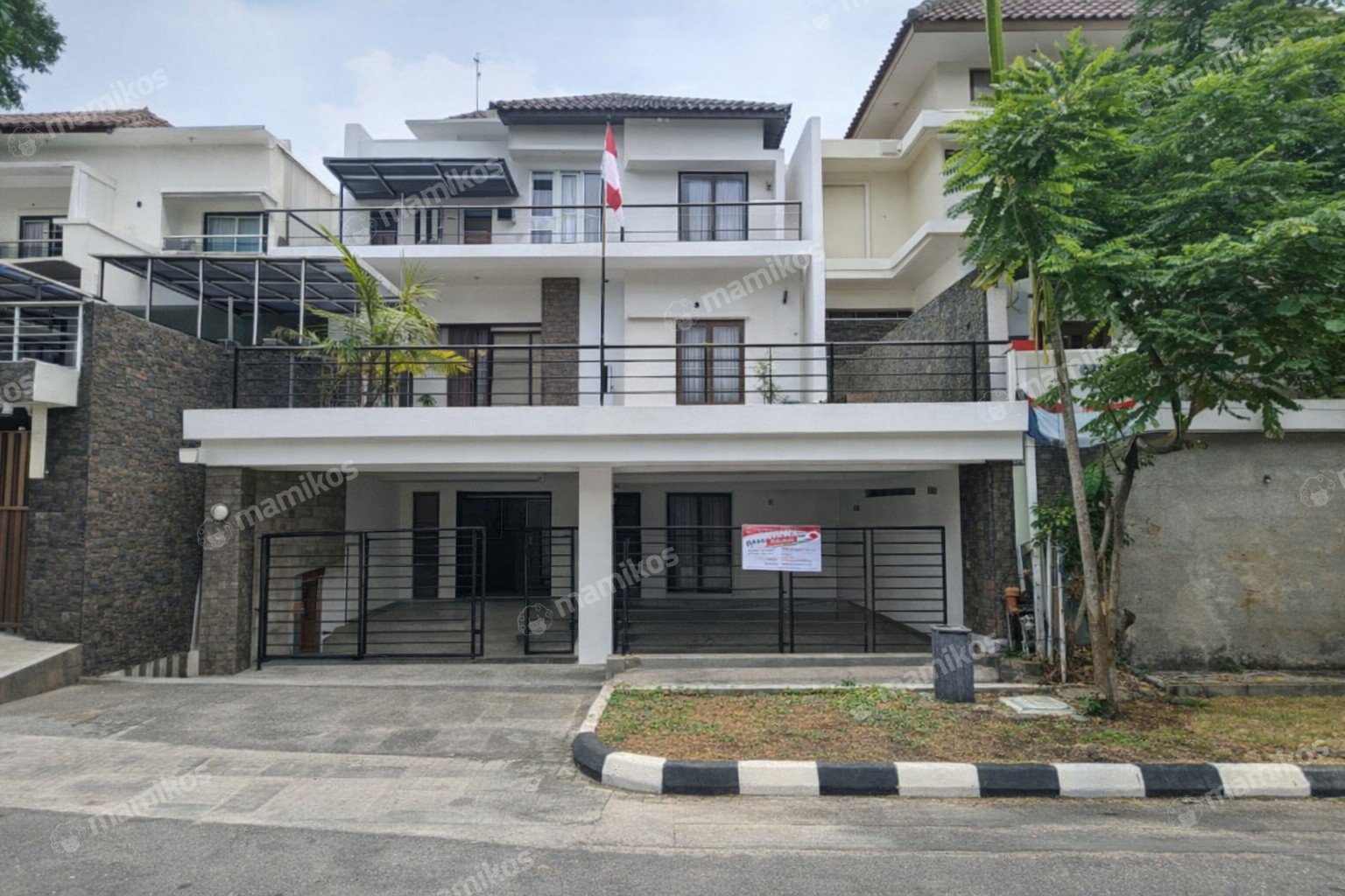 Rumah Sertifikat SHM 4 Kamar Tidur 2 Kamar Mandi Cinere Jakarta Selatan - Photo 4