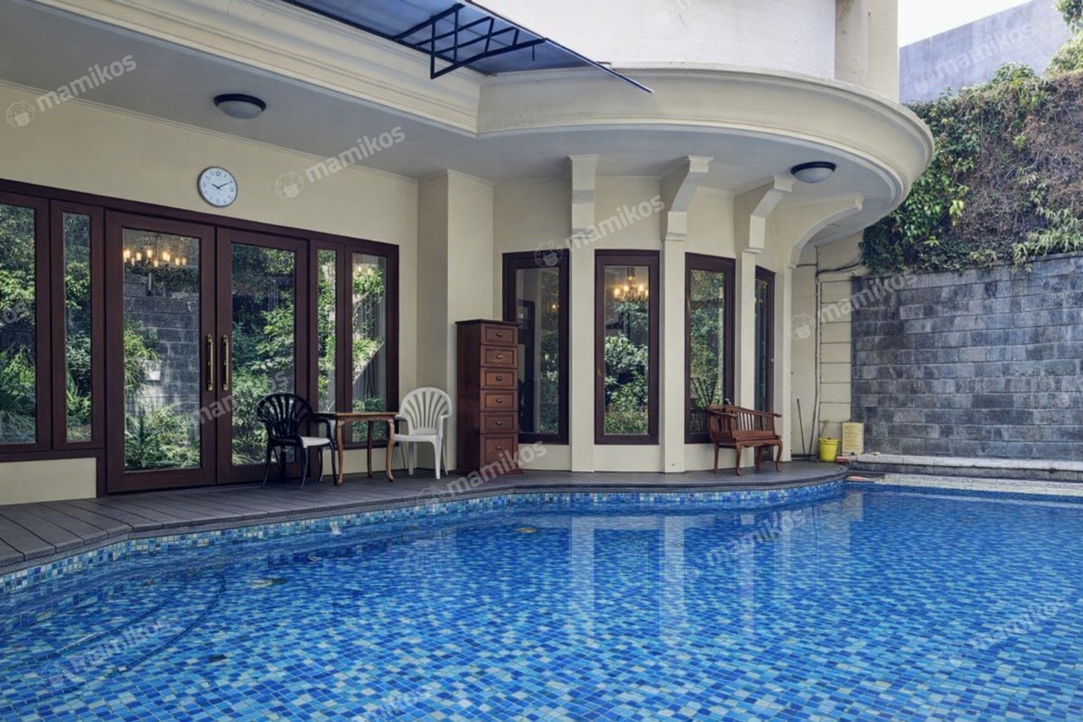 Rumah Sertifikat SHM 4 Kamar Tidur 5 Kamar Mandi Kemang Jakarta Selatan