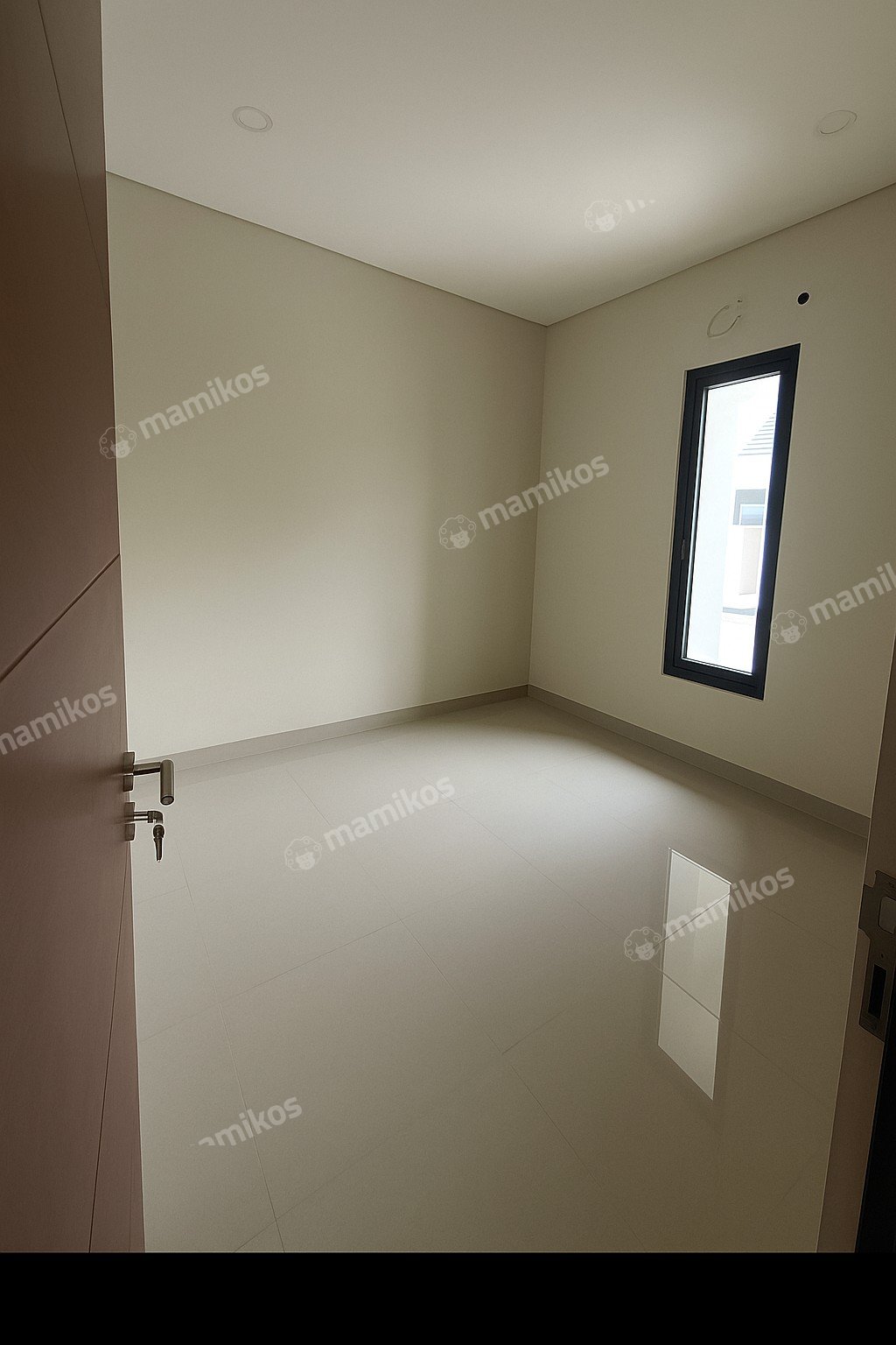 Rumah Sertifikat SHM 3 Kamar Tidur 3 Kamar Mandi Bojong Indah Jakarta Barat - Photo 2