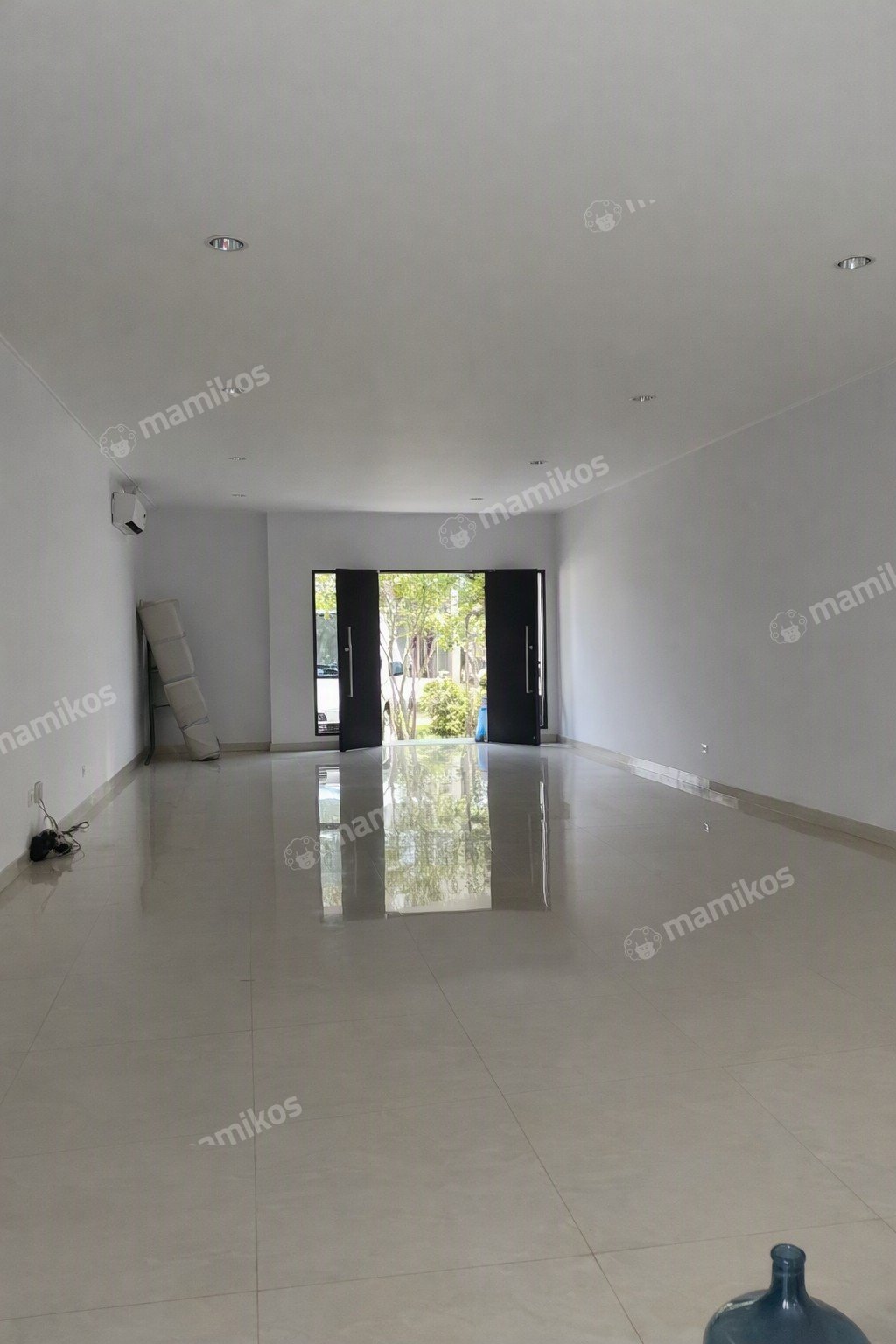 Rumah Sertifikat SHM 4 Kamar Tidur 4 Kamar Mandi Pantai Indah Kapuk Jakarta Utara - Photo 4