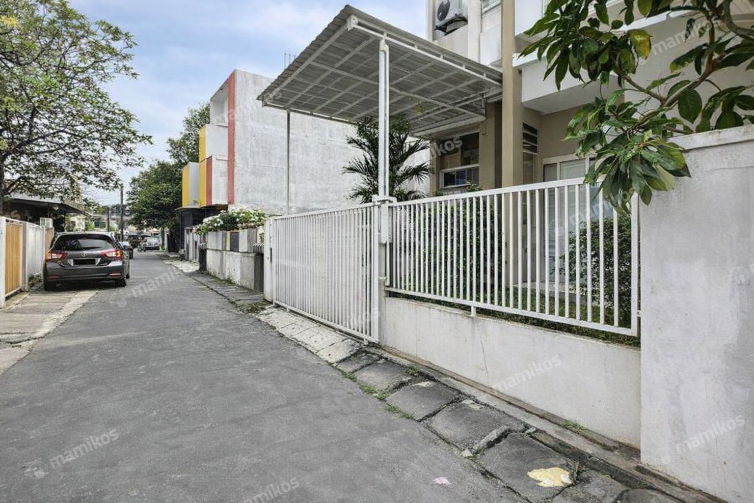 Rumah Sertifikat SHM 3 Kamar Tidur 3 Kamar Mandi Tebet Jakarta Selatan