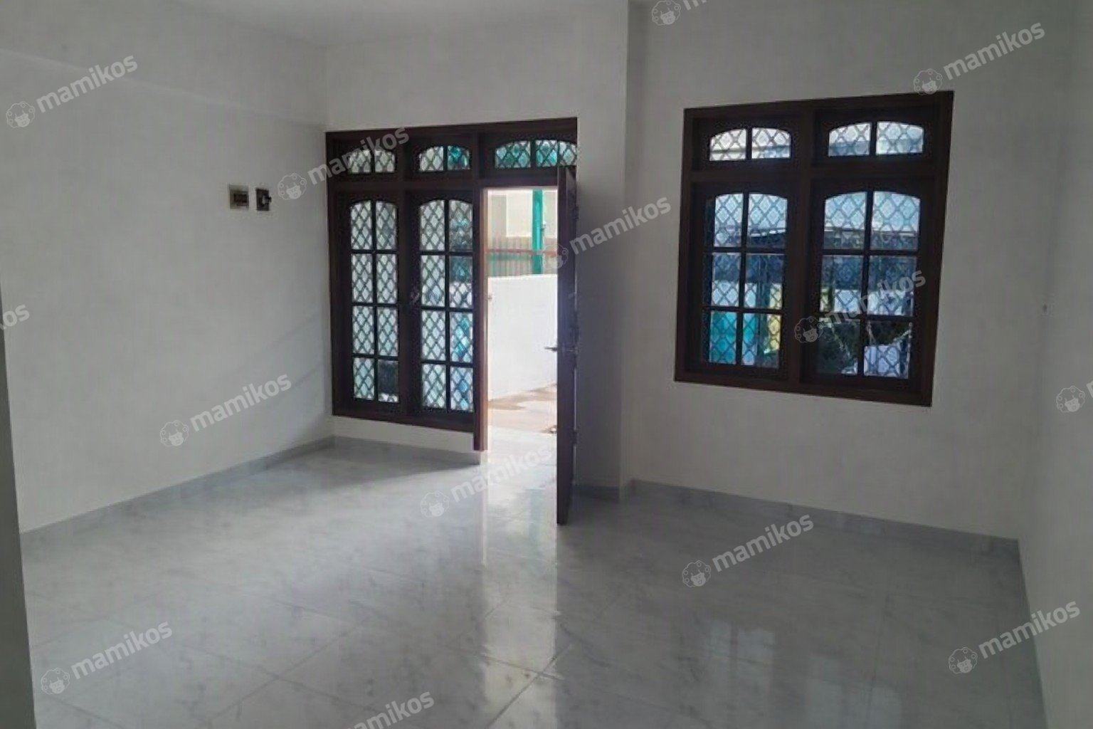 Rumah Sertifikat SHM 4 Kamar Tidur 2 Kamar Mandi Kelapa Gading Jakarta Utara - Photo 4