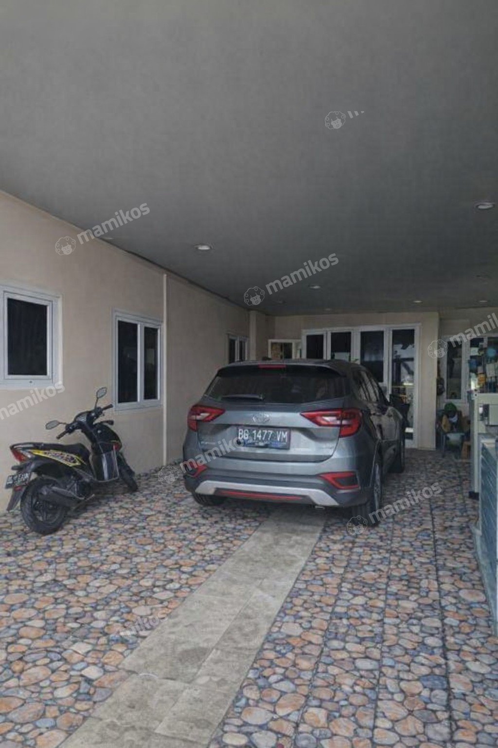 Rumah Sertifikat SHM 5 Kamar Tidur 8 Kamar Mandi Semanan Jakarta Barat - Photo 2