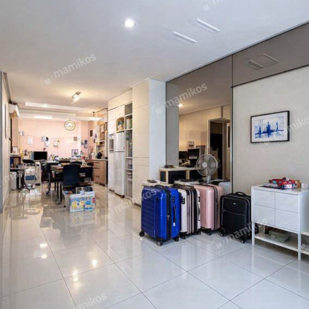 Rumah Sertifikat SHM 4 Kamar Tidur 4 Kamar Mandi Jati Padang Jakarta Selatan - Photo 5