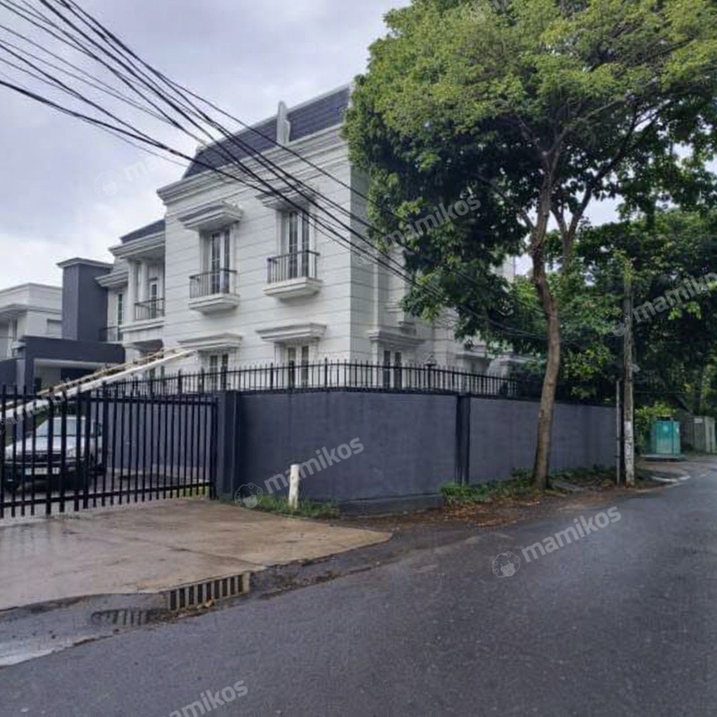Rumah Sertifikat SHM 6 Kamar Tidur 6 Kamar Mandi Kebayoran Lama Jakarta Selatan - Photo 3