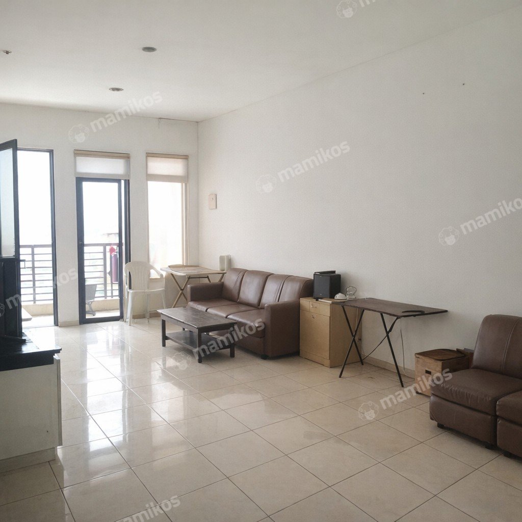 Rumah Sertifikat SHM 5 Kamar Tidur 5 Kamar Mandi Taman Ratu Jakarta Barat - Photo 3