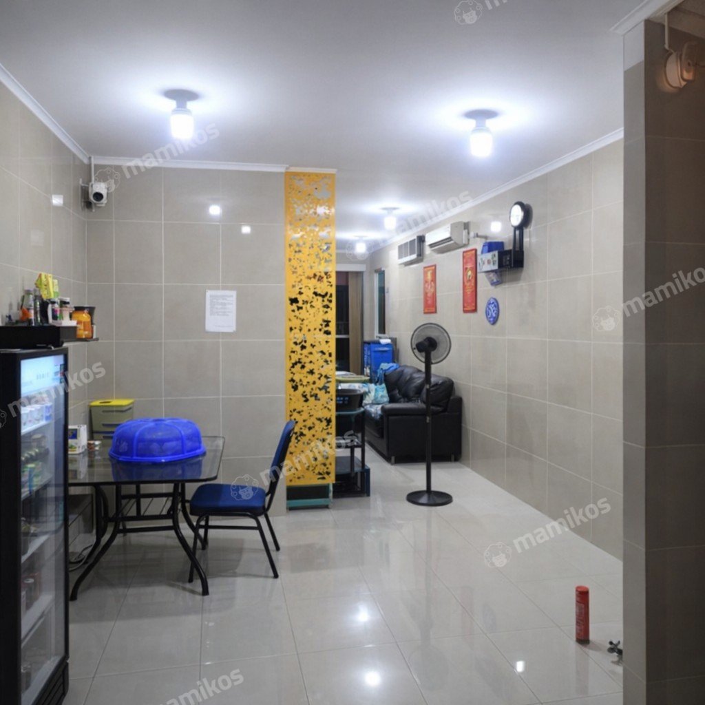 Rumah Sertifikat SHM 4 Kamar Tidur 2 Kamar Mandi Taman Palem Jakarta Barat - Photo 5