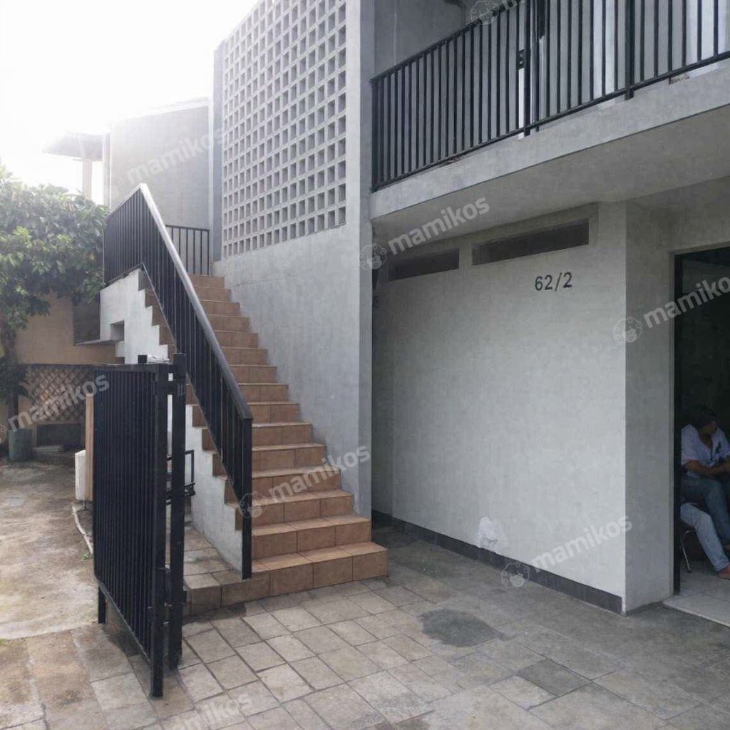 Rumah Sertifikat SHM 4 Kamar Tidur 5 Kamar Mandi Kembangan Jakarta Barat - Photo 4