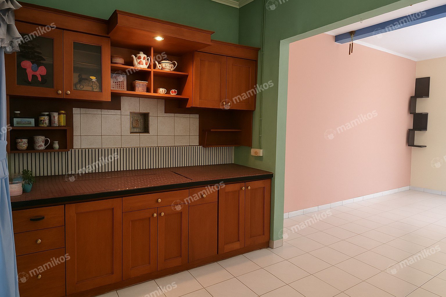 Rumah Sertifikat SHM 4 Kamar Tidur 2 Kamar Mandi Taman Surya Jakarta Barat