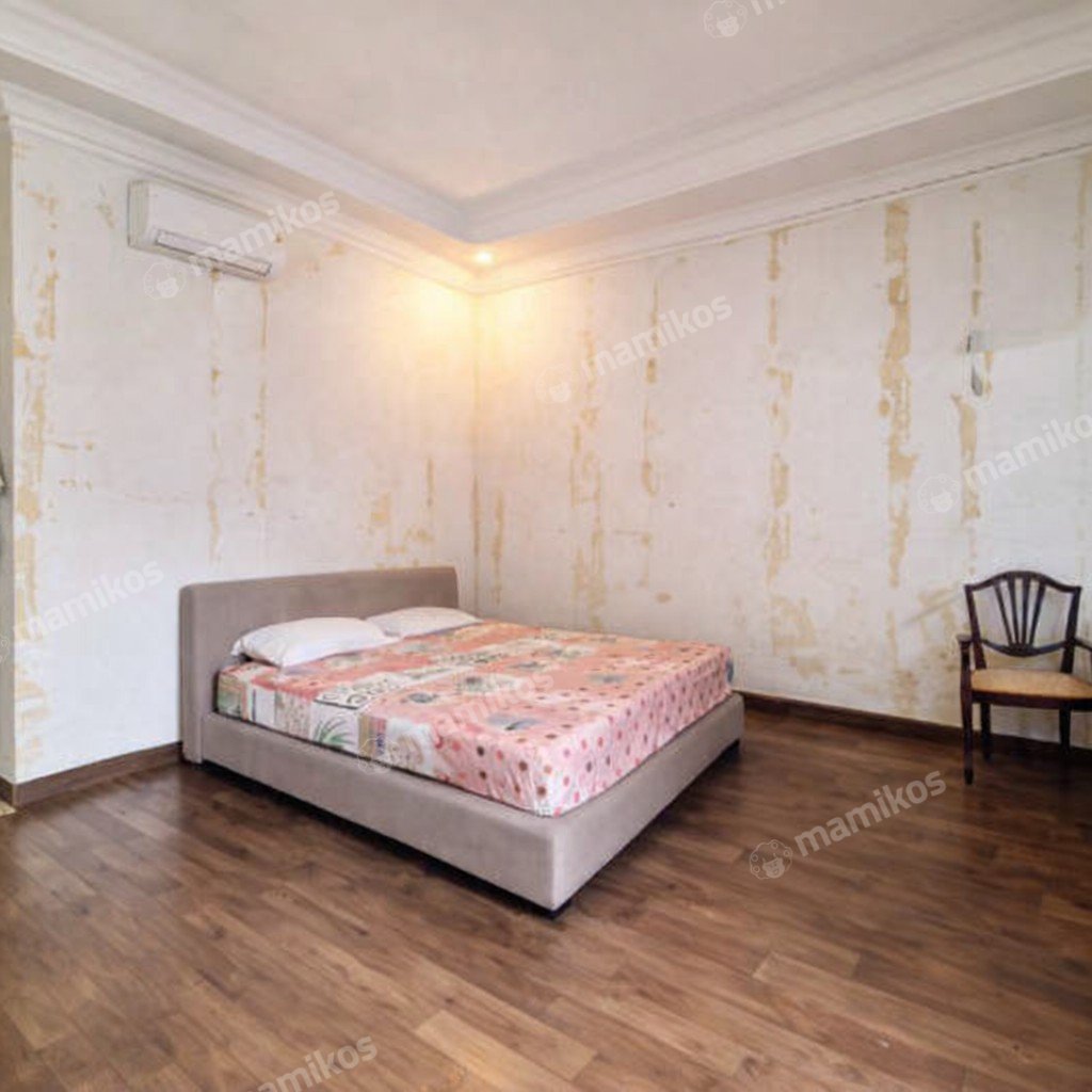 Rumah Sertifikat SHM 4 Kamar Tidur 4 Kamar Mandi Taman Ratu Jakarta Barat - Photo 5