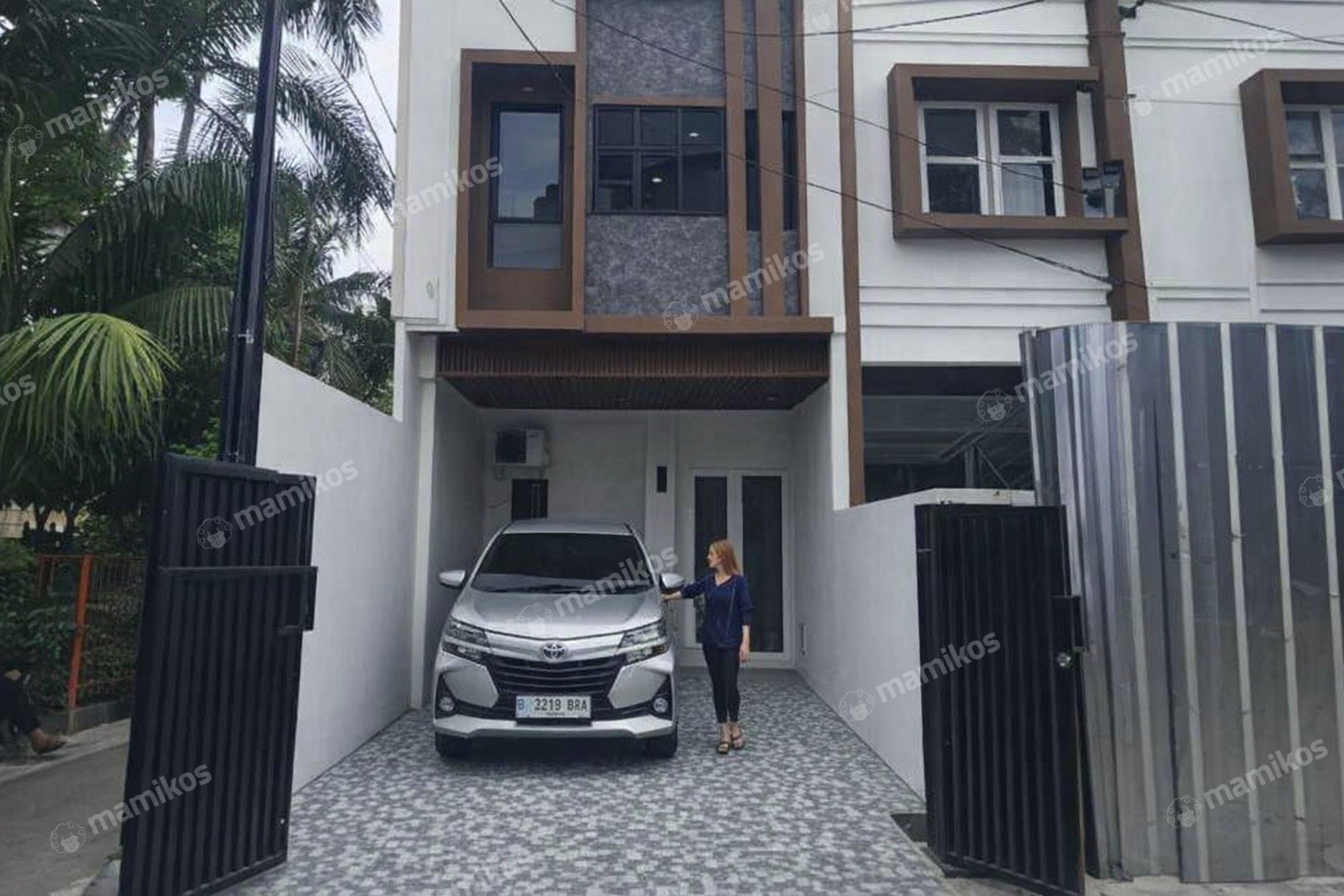 Rumah 3KT 2KM Tanjung Duren Jakarta Barat