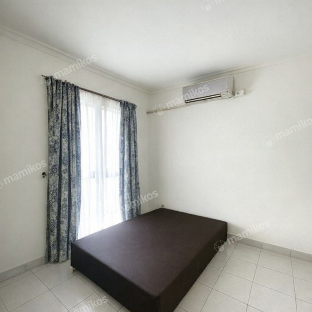 Rumah Sertifikat SHM 3 Kamar Tidur 2 Kamar Mandi Kota Wisata Jakarta Timur - Photo 5