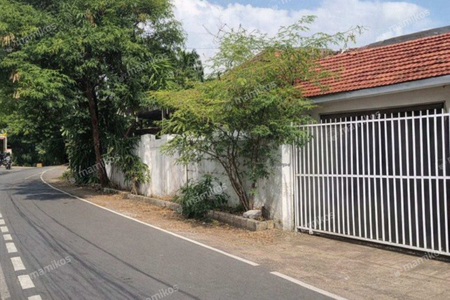 Rumah Sertifikat SHM 4 Kamar Tidur 3 Kamar Mandi Bangka Jakarta Selatan